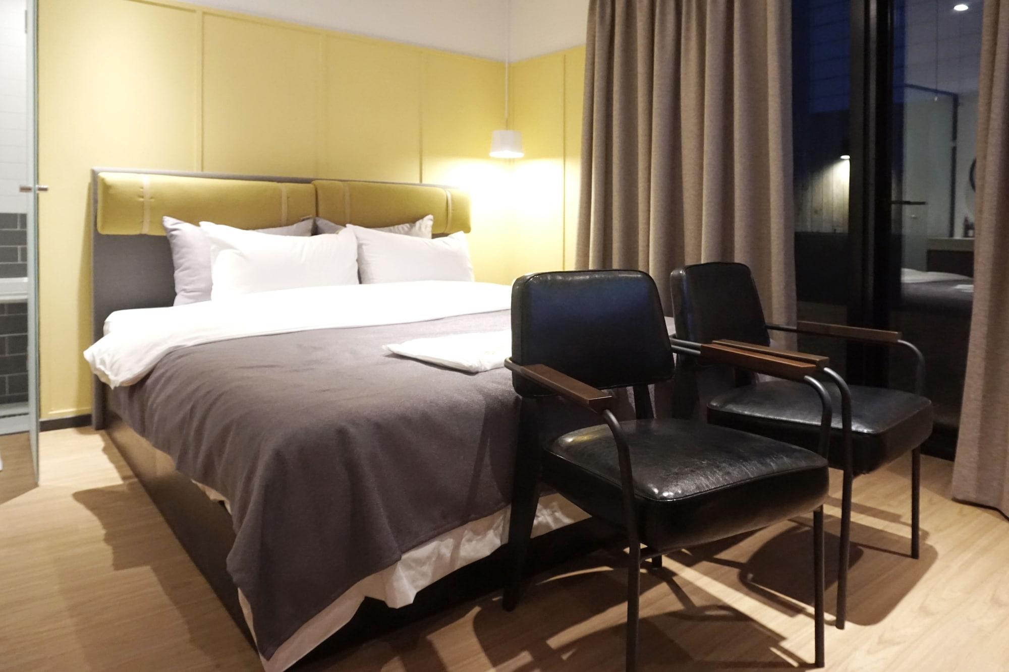 Brown Dot Hotel Changwon Esterno foto
