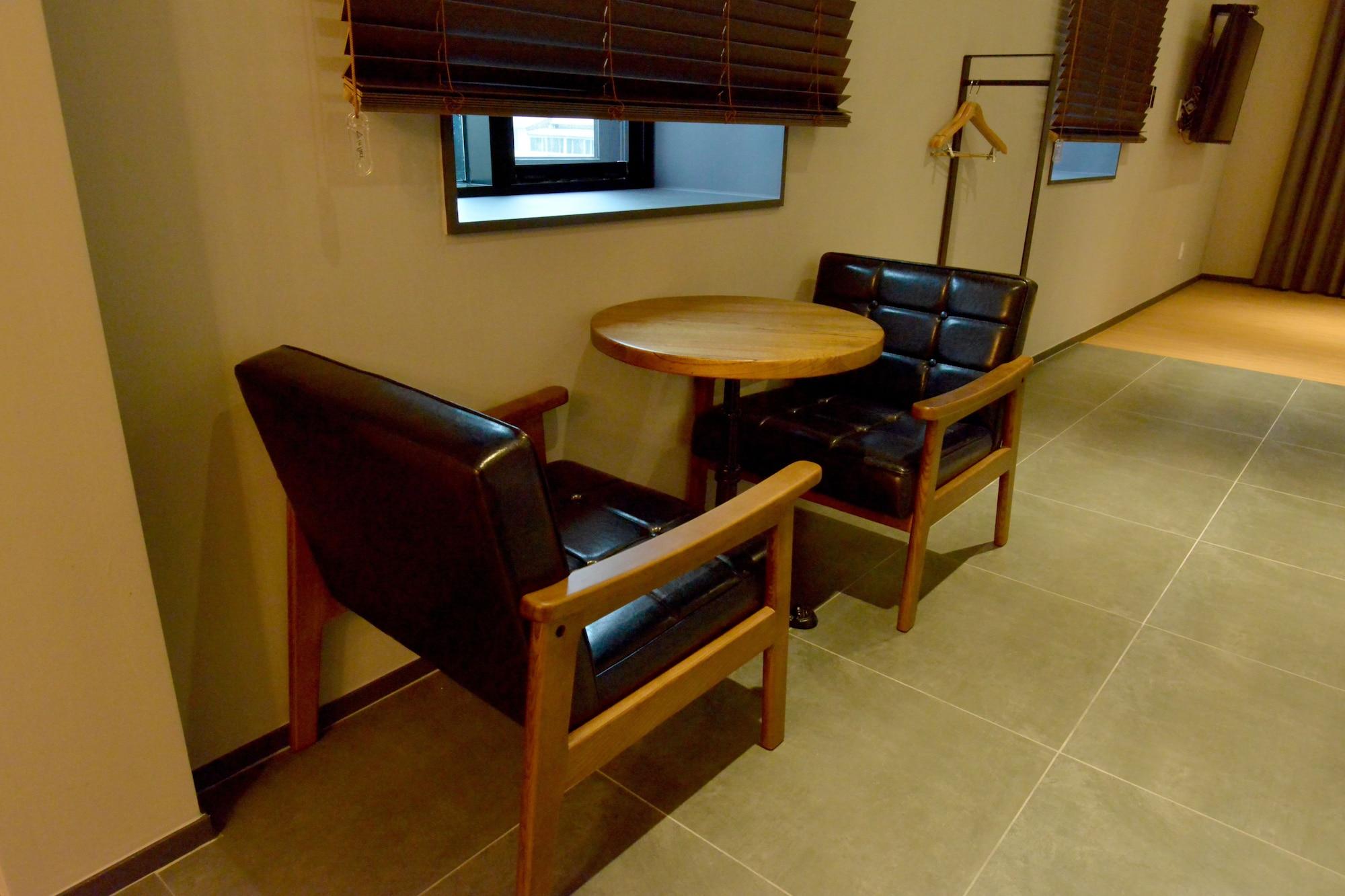 Brown Dot Hotel Changwon Esterno foto