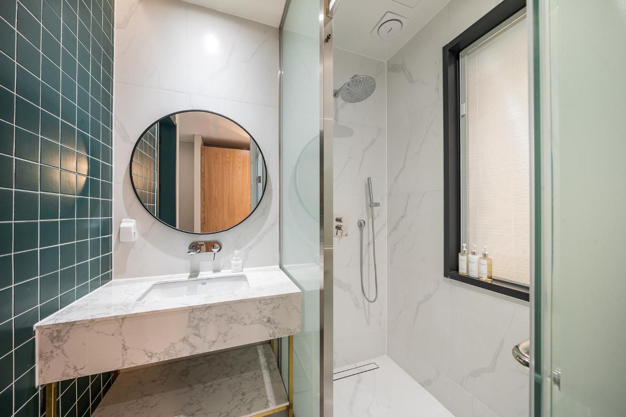 Brown Dot Hotel Changwon Esterno foto