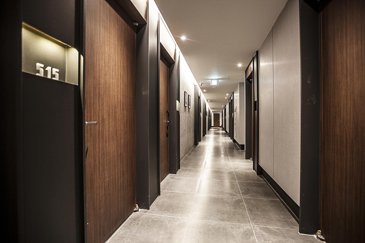 Brown Dot Hotel Changwon Esterno foto